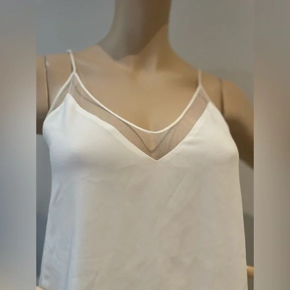 ARITZIA / BABATON |  Galen Camisole in white, size XS - Picture 4 of 14